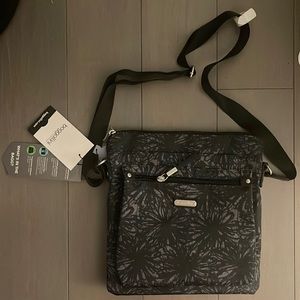 Baggallini Crossbody Bag with pouch